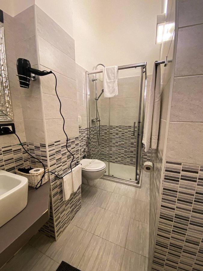 גיארדיני נאקסוס Naxos Apartments מראה חיצוני תמונה